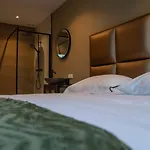 아파트 Downtown