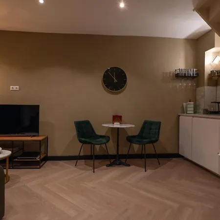 Downtown Apartment